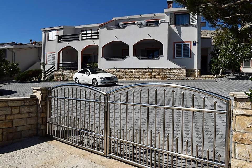 Apartmani Celjak Pag Town Εξωτερικό φωτογραφία